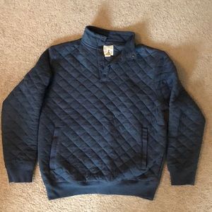Men’s pullover sweater